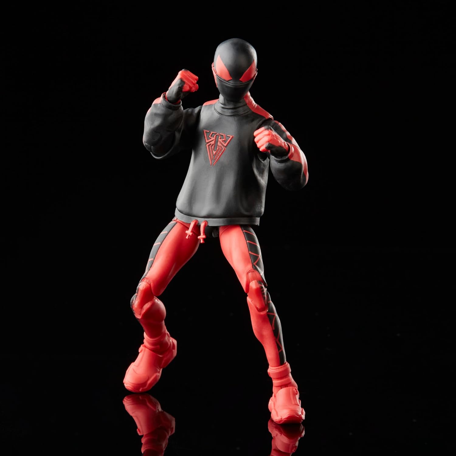 Spider-Man 6-Inch Action Figure with 2 Accessories k7m