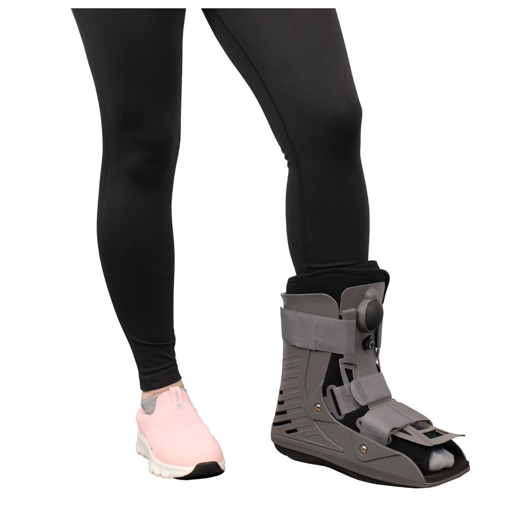 Short Full Shell Walking Boot for Post Surgery, Ankle Strains, Ankle Sprains, Fractures, Soft Tissue Injury, Foot & Ankle Air Cast Orthopedic Walker by Brace Direct