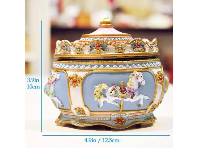 Carousel Horse Music Box LED Twinkling Resin Carved Mechanical Musical Box k7m