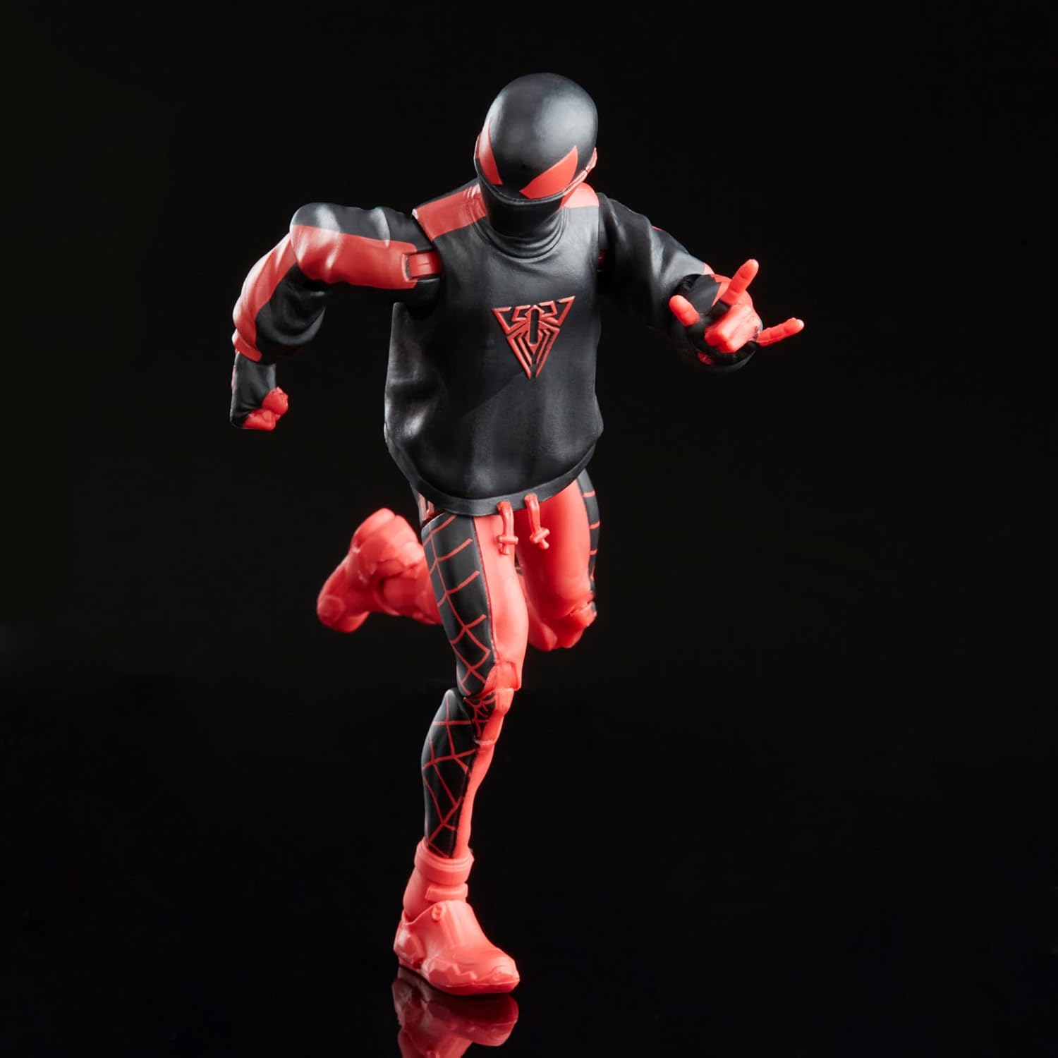 Spider-Man 6-Inch Action Figure with 2 Accessories k7m