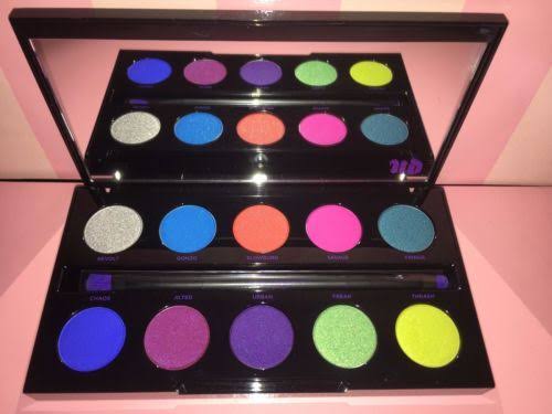 Eyeshadow Palette with Brush k7m