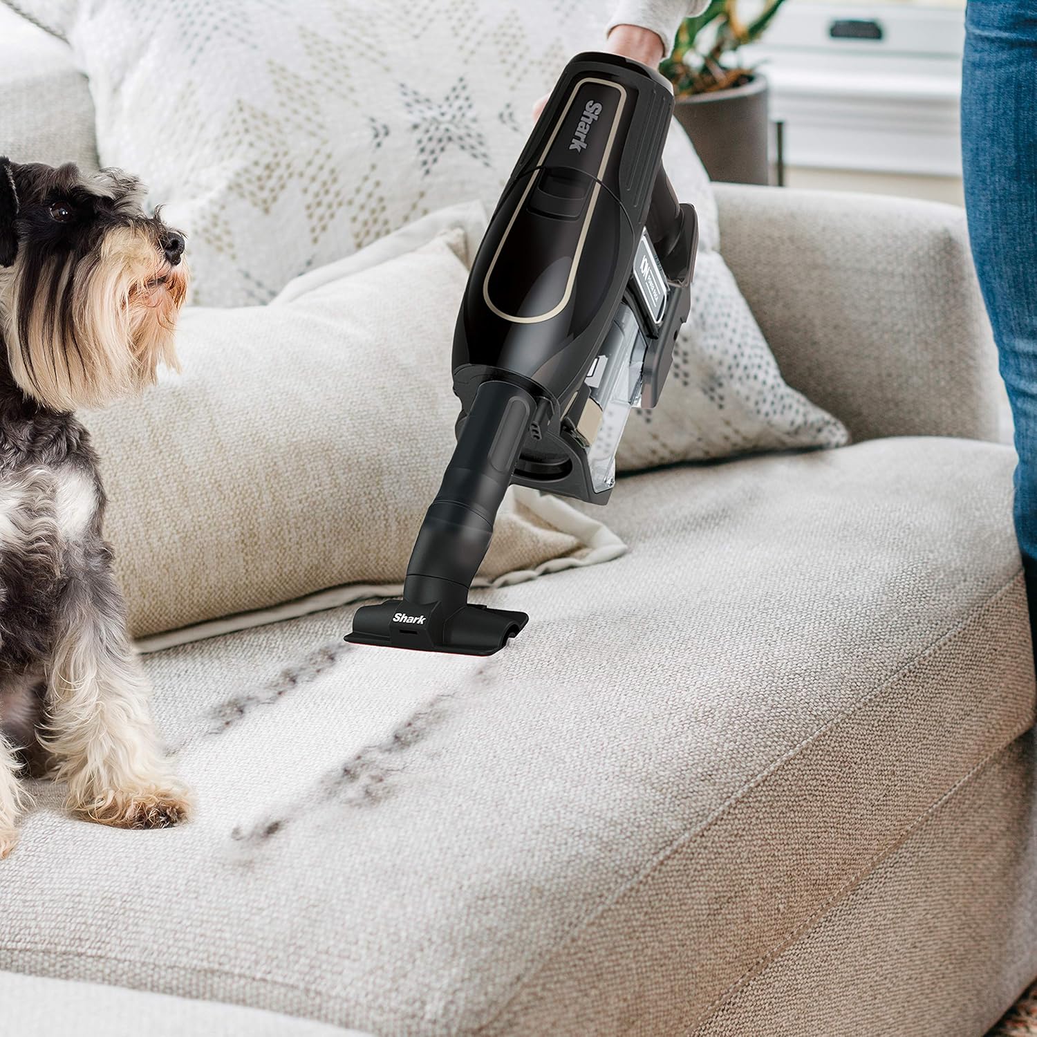 Cordless Stick Vacuum with Removable Batteries a7