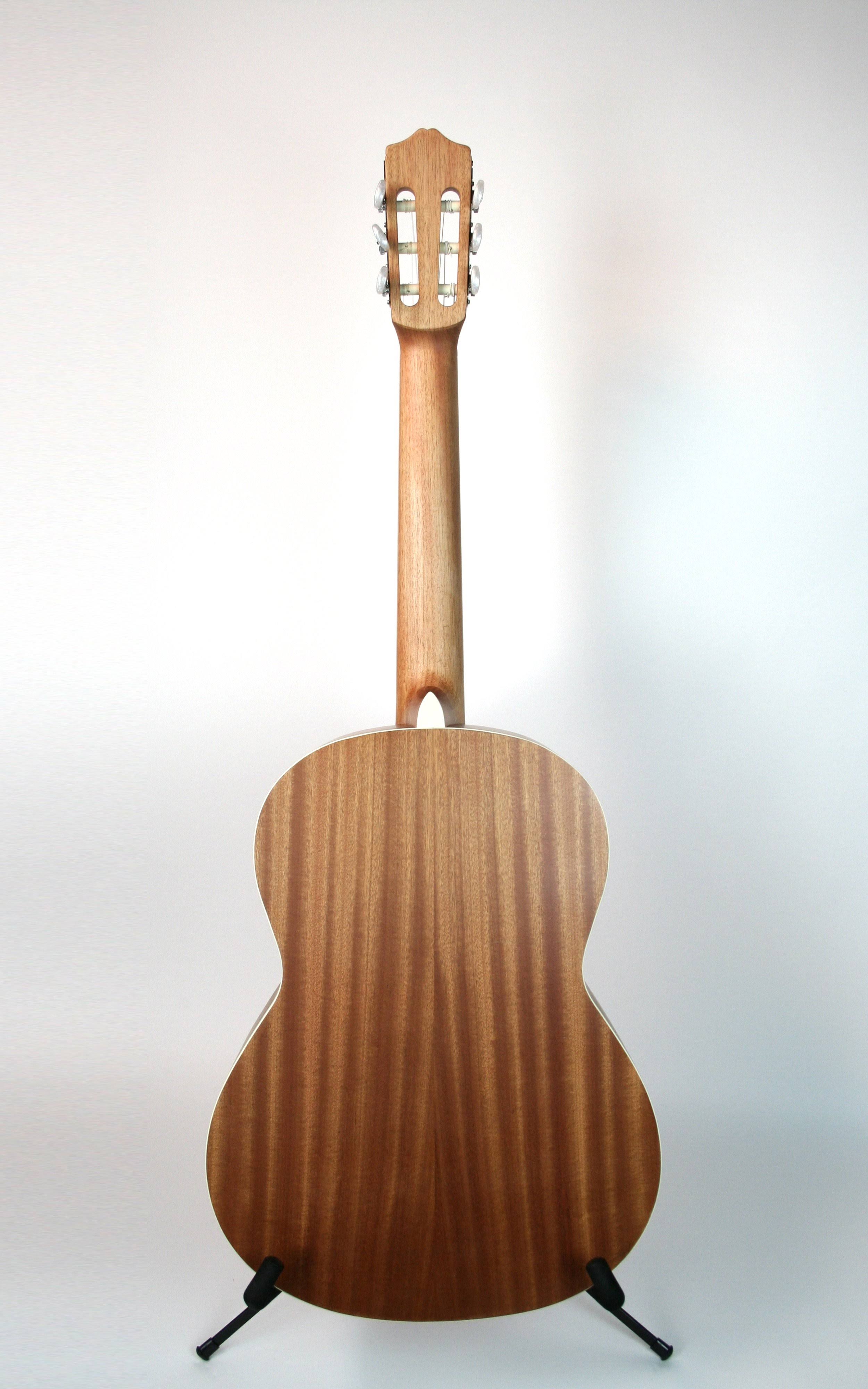Classical Guitar Coral a7