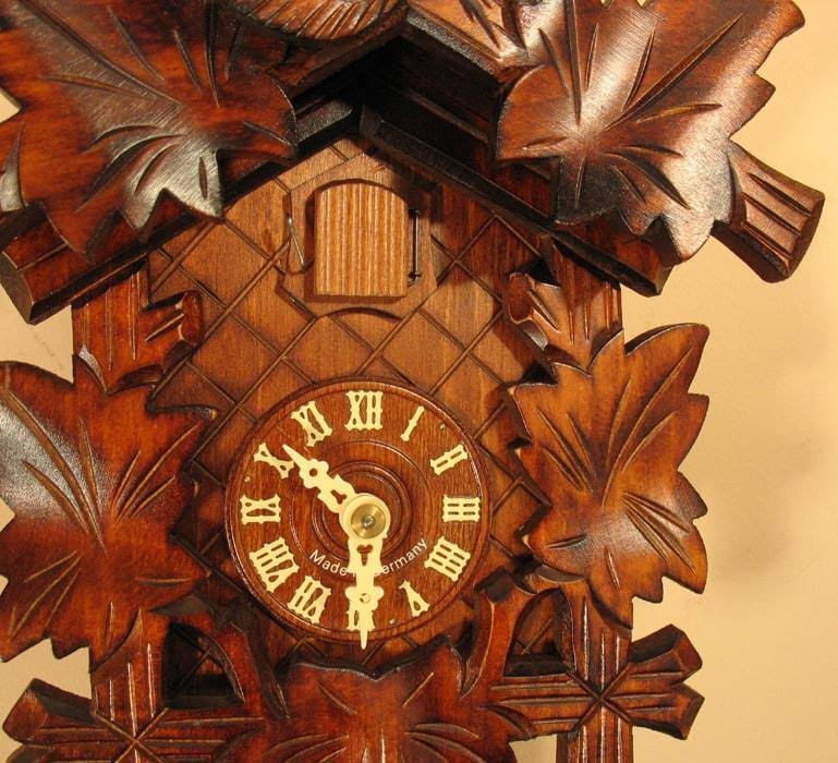 Cuckoo Clock with One-Day Movement k7p
