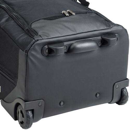 Catcher's Wheeled Bag k7p
