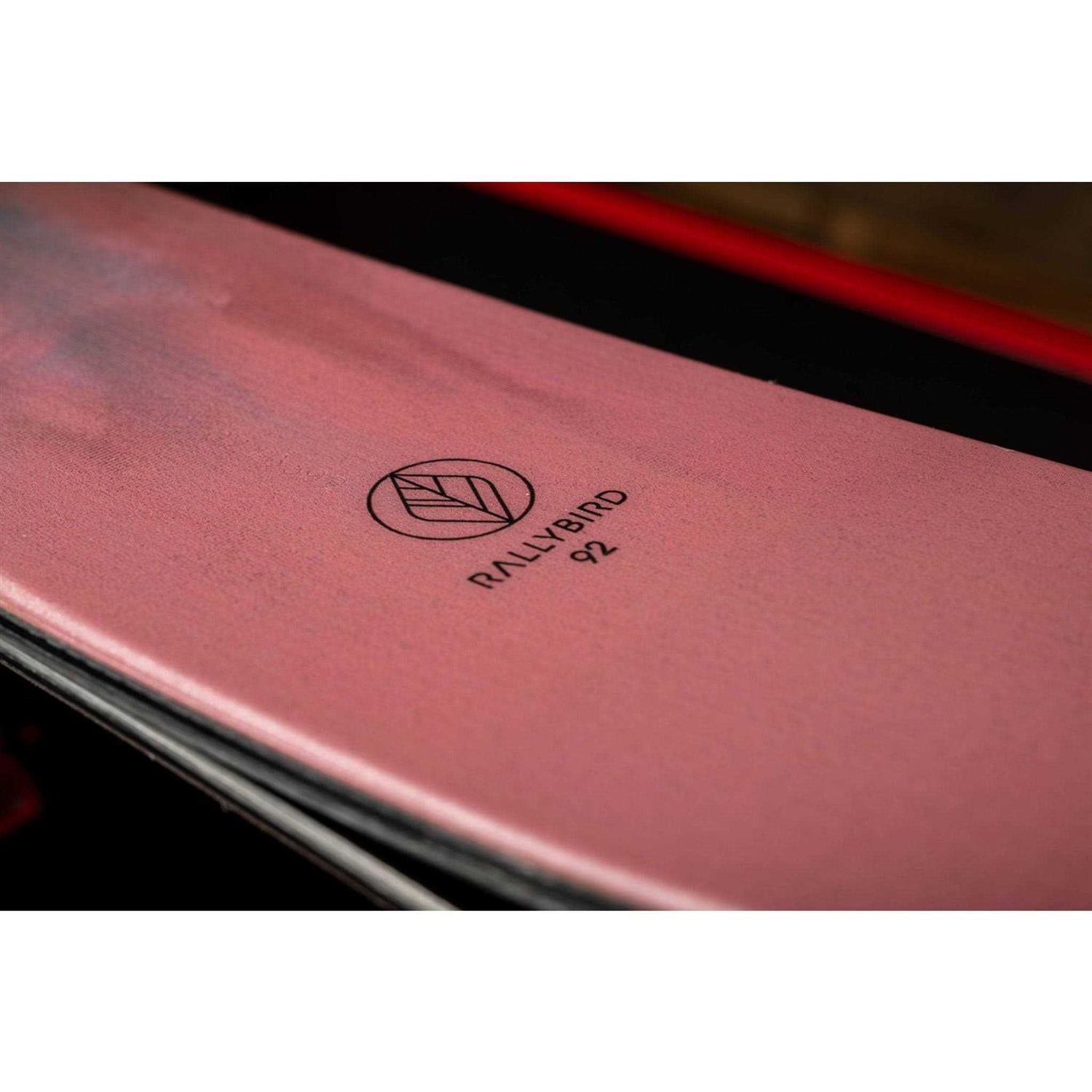 Skis 92 q7k