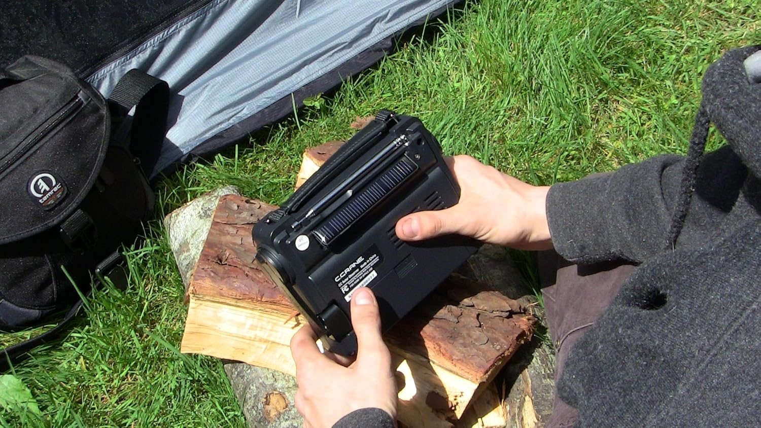 Solar Crank Emergency Radio AM FM NOAA Weather LED Flashlight 2 Pack k7